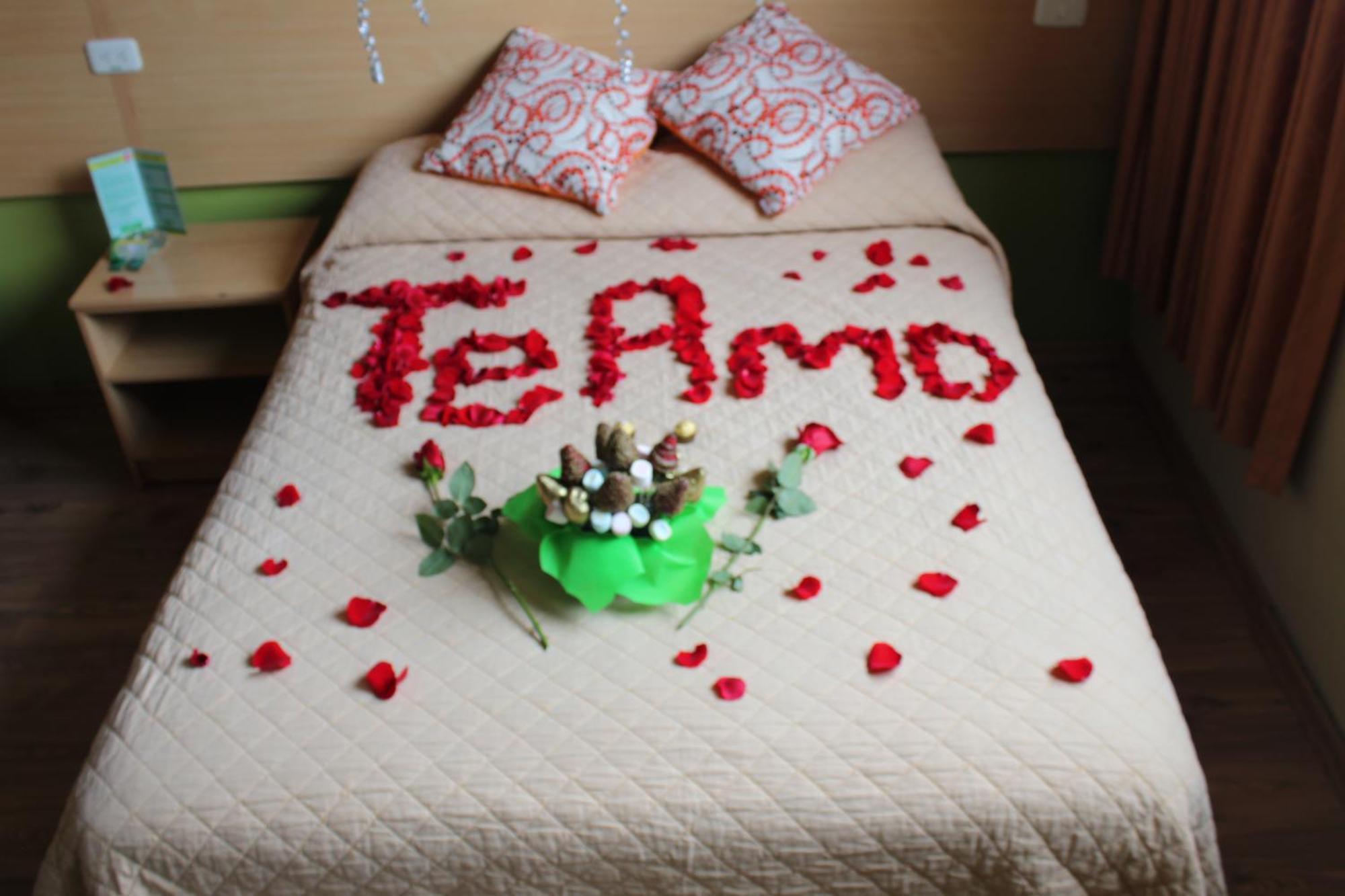 Hostal Terra 3 - Base Aerea Quito Dış mekan fotoğraf