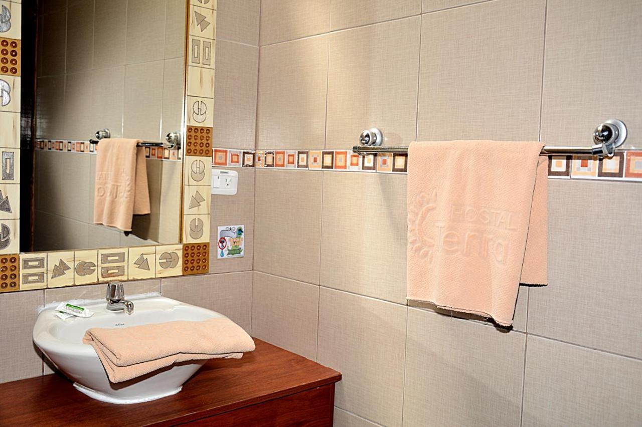 Hostal Terra 3 - Base Aerea Quito Dış mekan fotoğraf