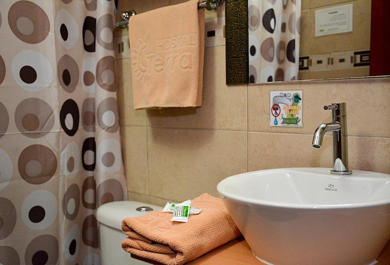 Hostal Terra 3 - Base Aerea Quito Dış mekan fotoğraf